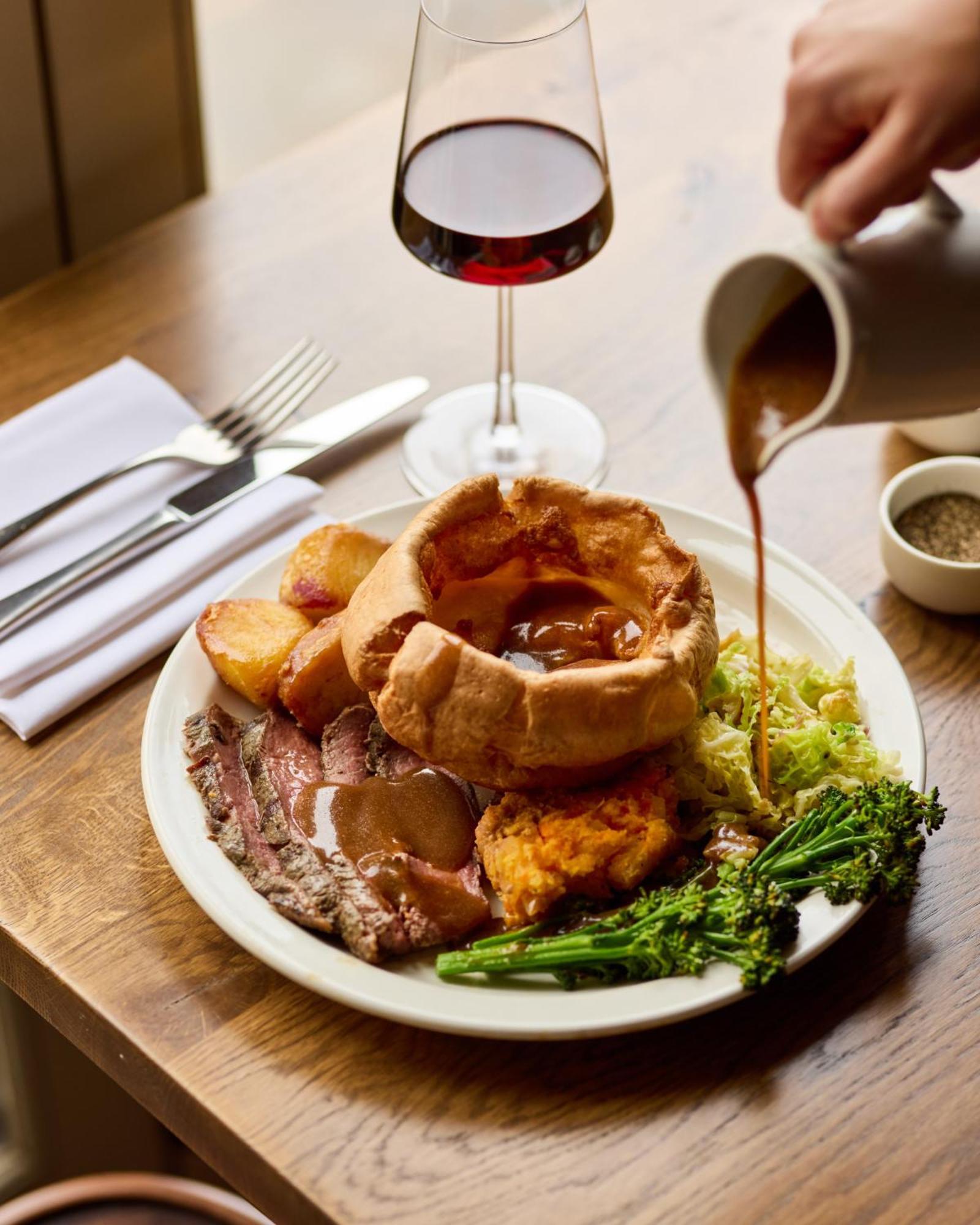 Hotel The Harcourt Arms Stanton Harcourt Exterior foto A Sunday roast